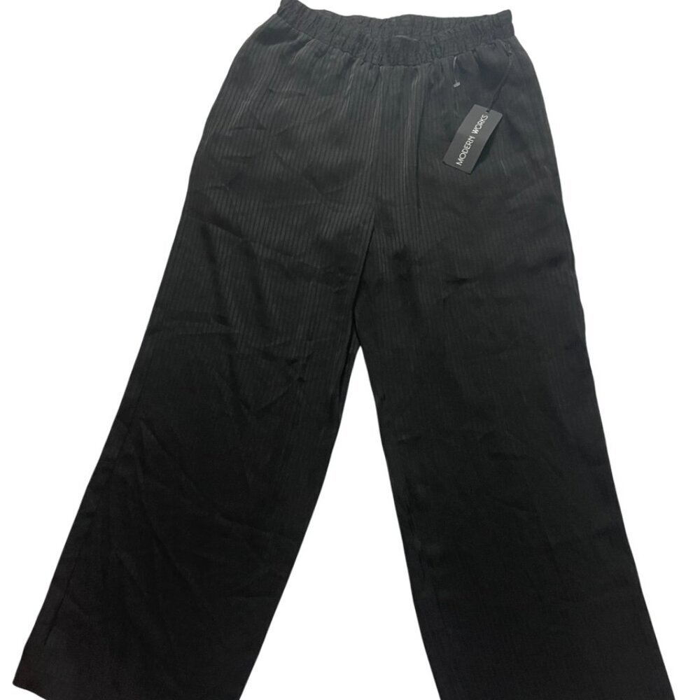 Modern Works. Women's dress pants with a striped fabric design. Black size S.